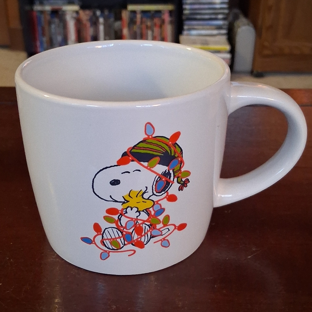 PEANUTS SNOOPY Collectible Mug